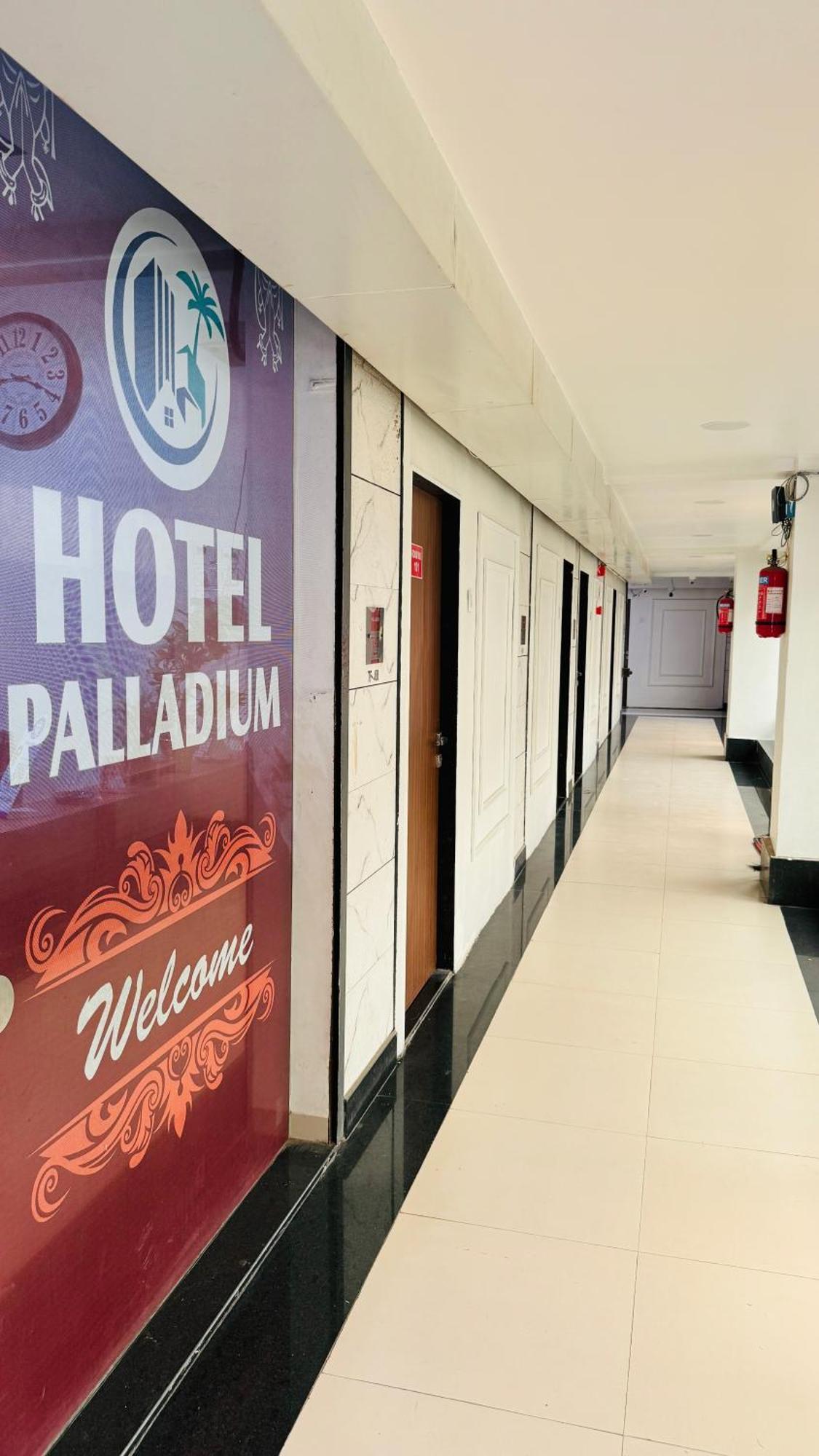 Hotel Palladium Surat Exterior photo